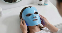 5 Best Blue Light Therapy Masks for Acne in 2026