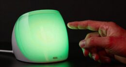 green devices attract redness prone users